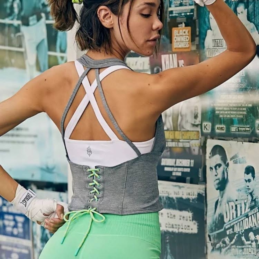 FREE PEOPLE MOVEMENT PULLIN PUNCHES SET